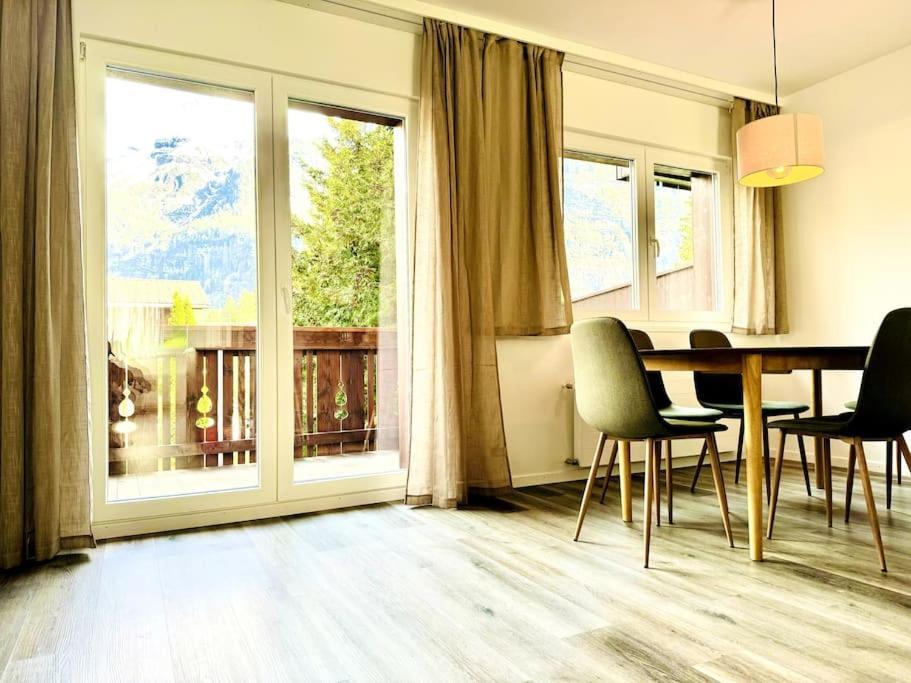 Bellevue & Classy Mountain View Apartment Kandersteg Luaran gambar