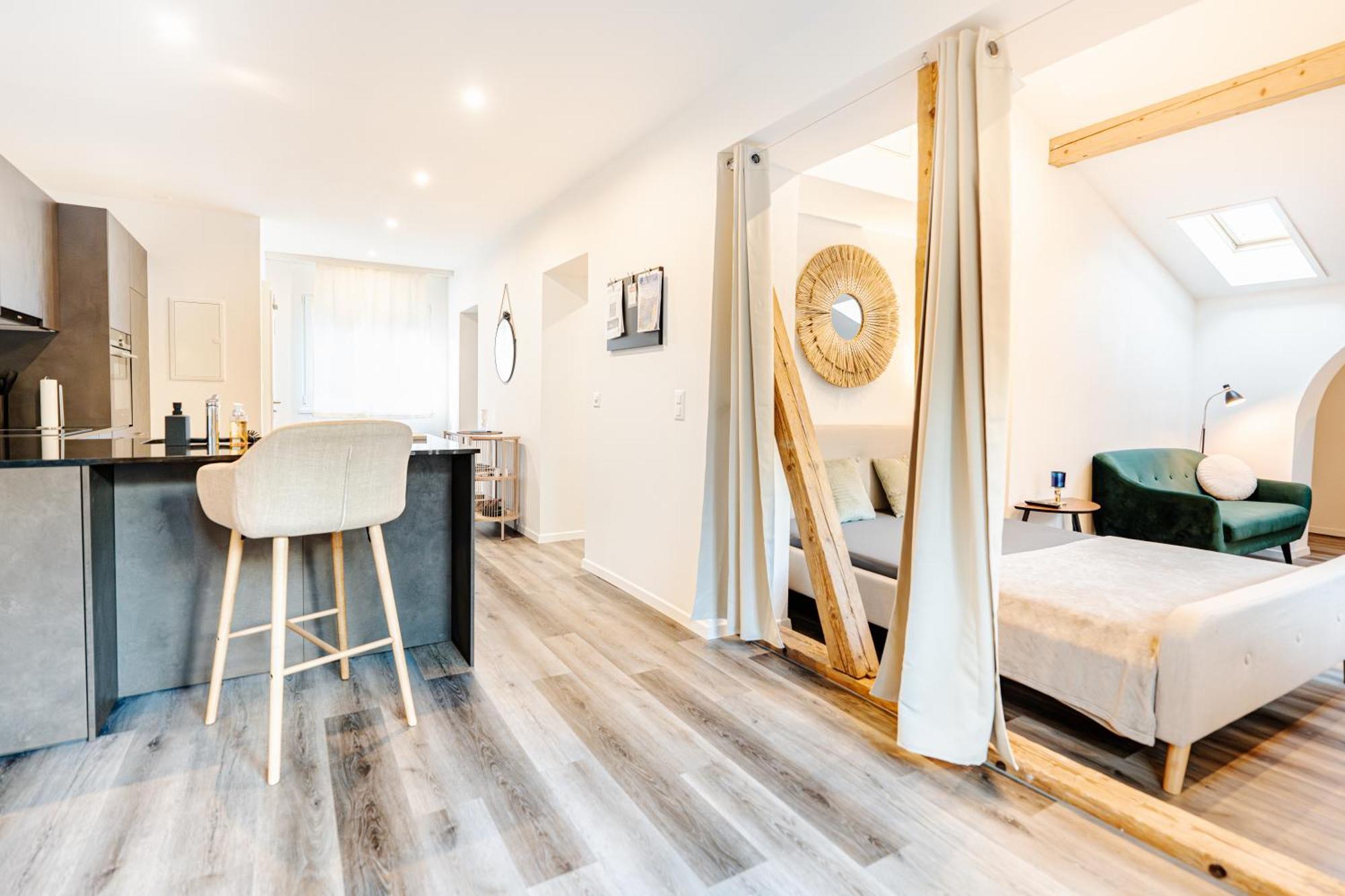 Bellevue & Classy Mountain View Apartment Kandersteg Luaran gambar