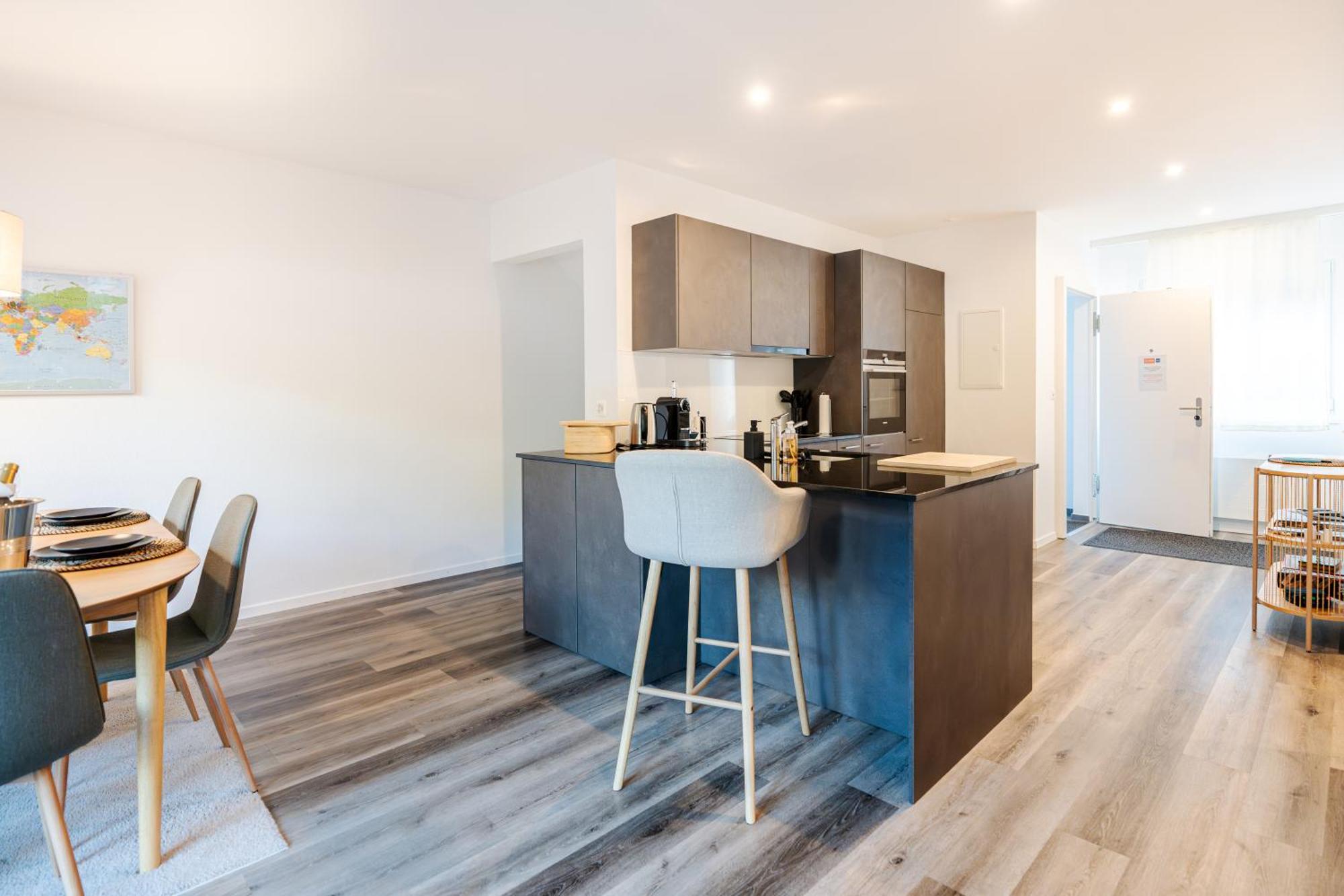 Bellevue & Classy Mountain View Apartment Kandersteg Luaran gambar