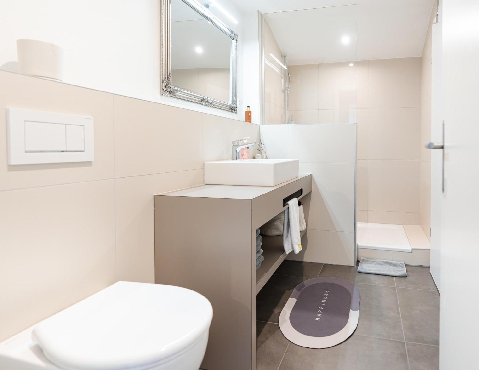 Bellevue & Classy Mountain View Apartment Kandersteg Luaran gambar