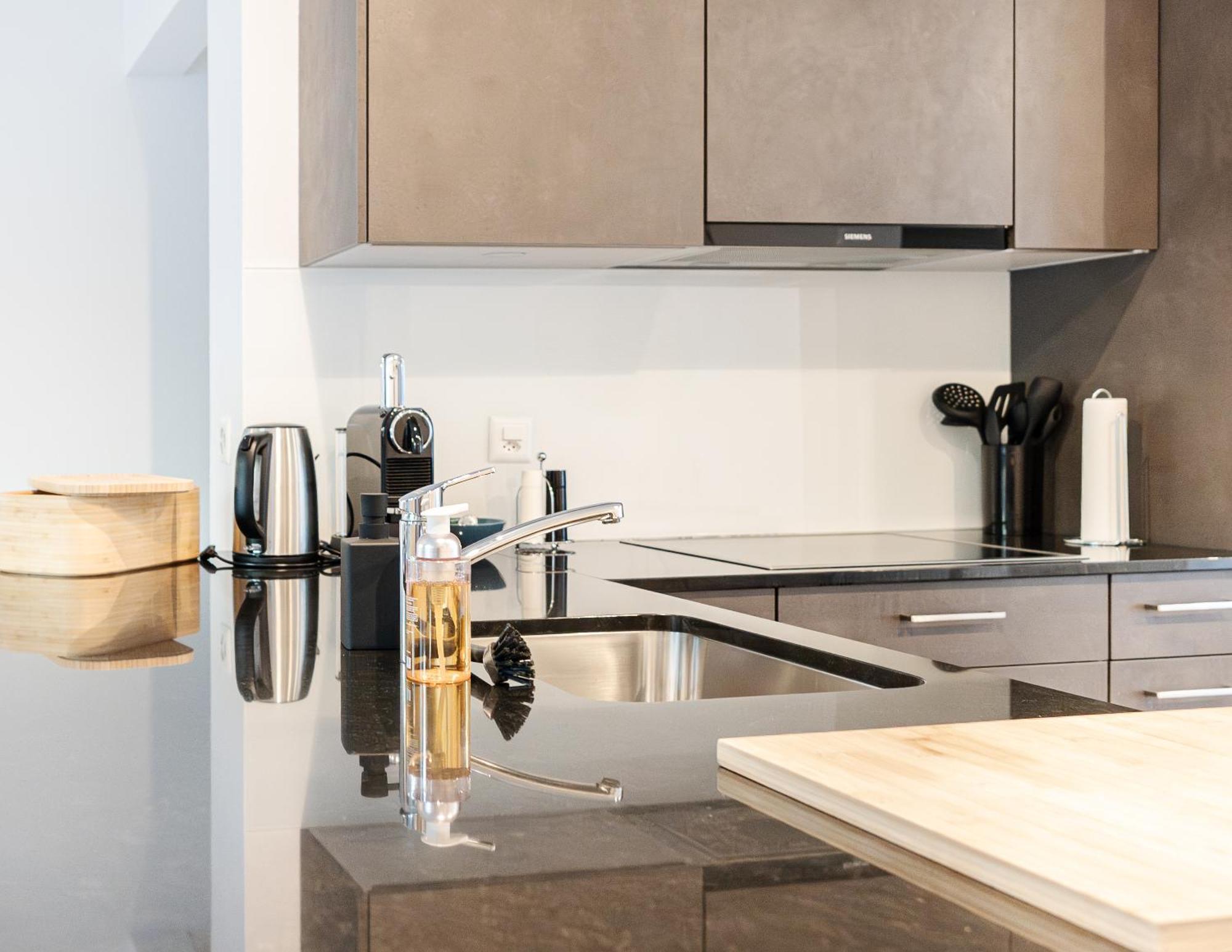Bellevue & Classy Mountain View Apartment Kandersteg Luaran gambar